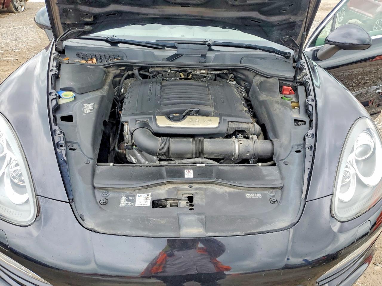 Porsche Cayenne 4d