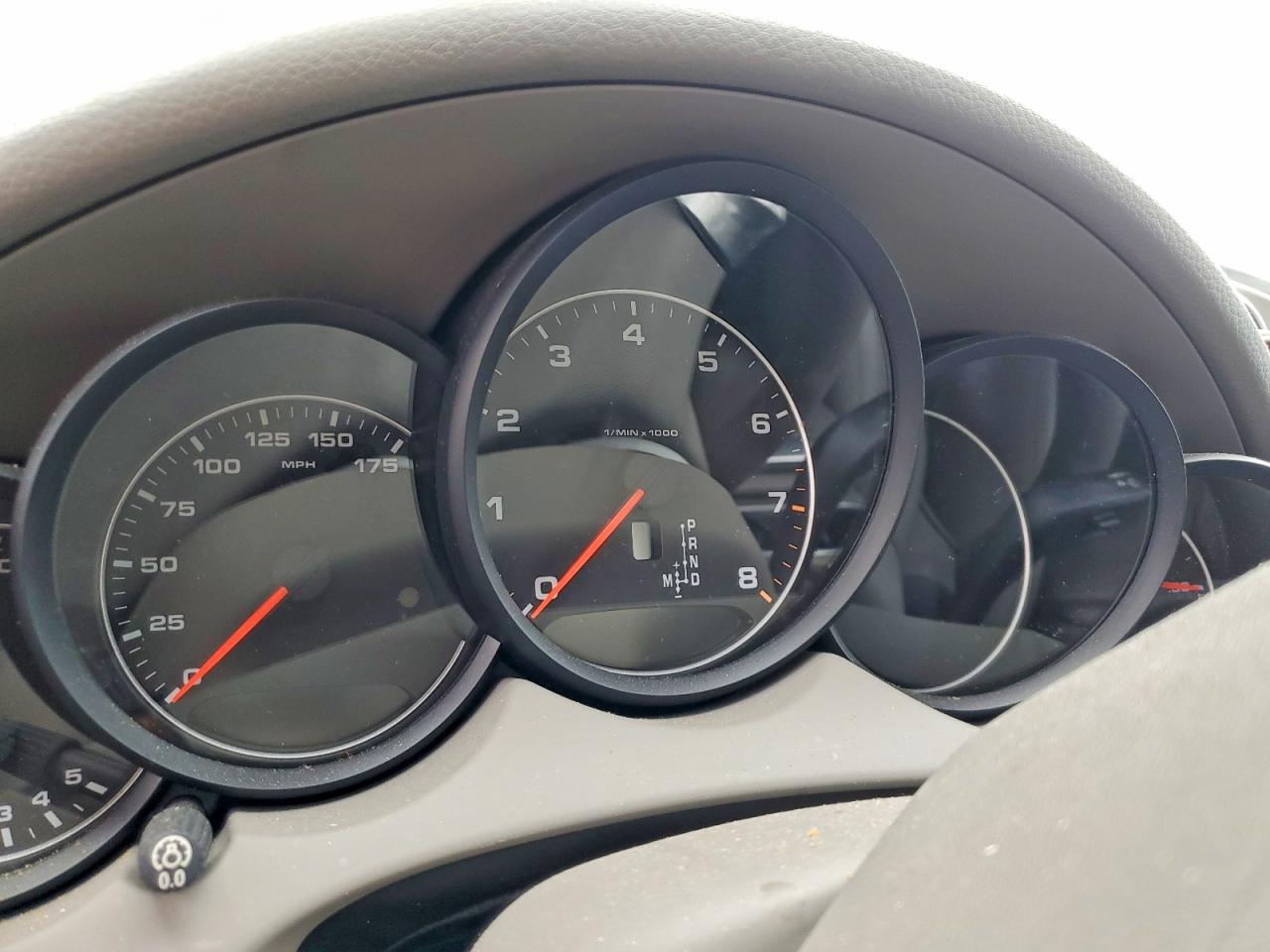 Porsche Cayenne 4d