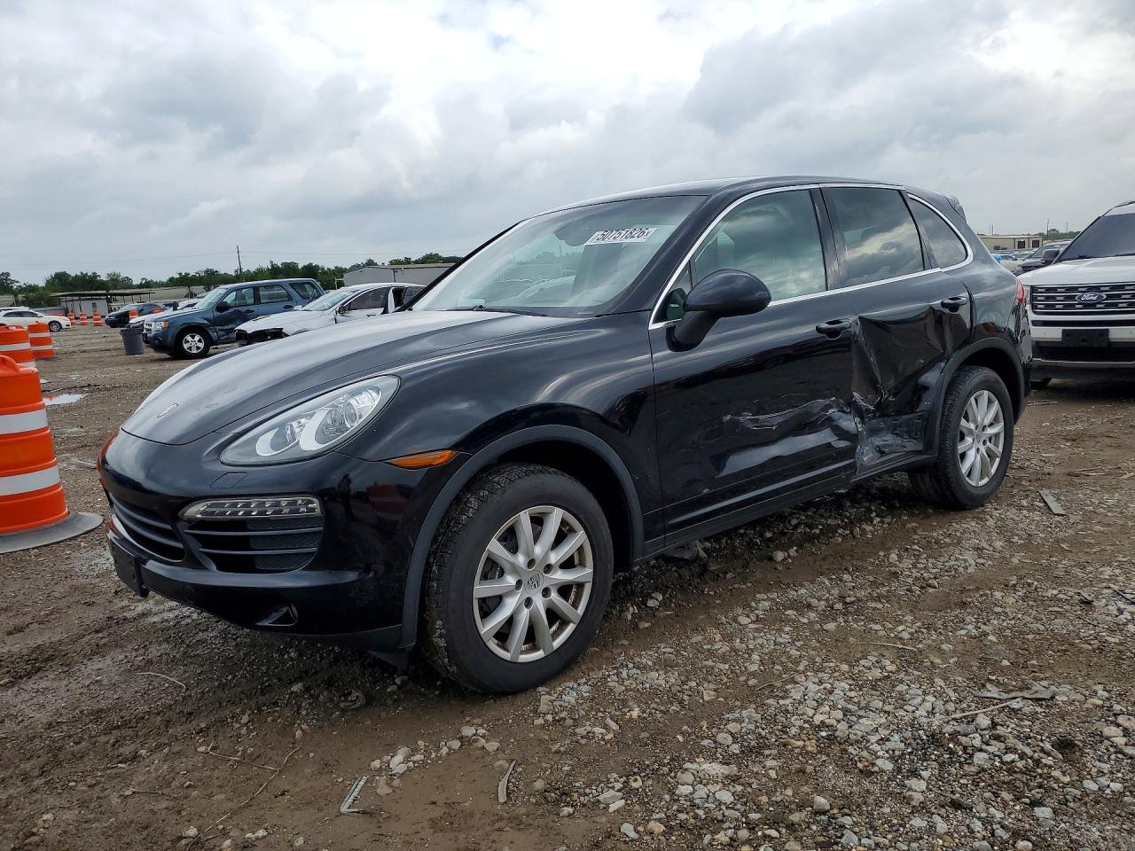 Salvage Porsche Cayenne 4d Image