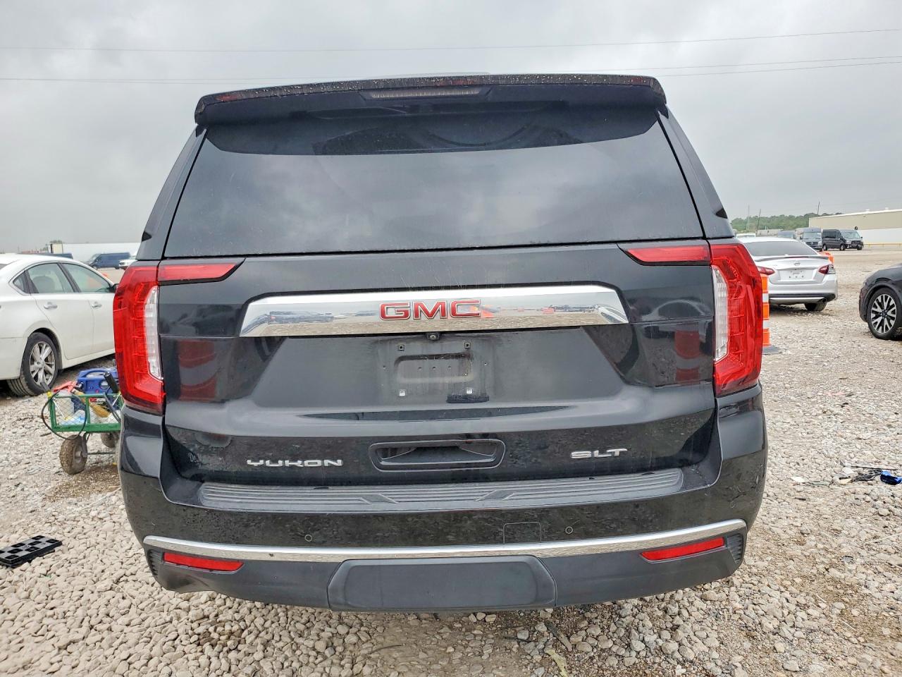 GMC Yukon C1500 Slt