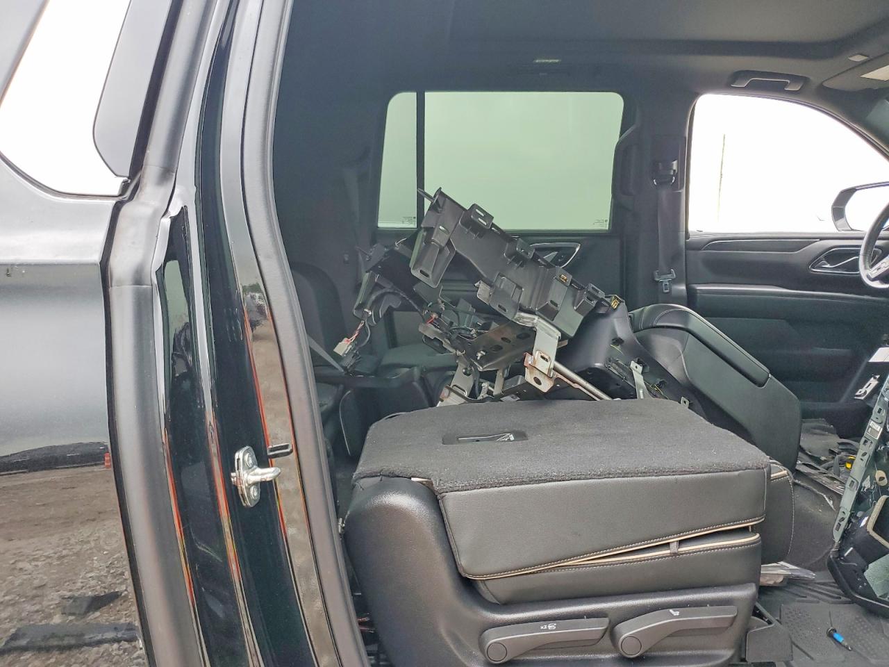 GMC Yukon C1500 Slt