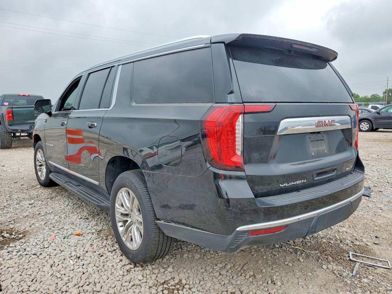 GMC Yukon C1500 Slt