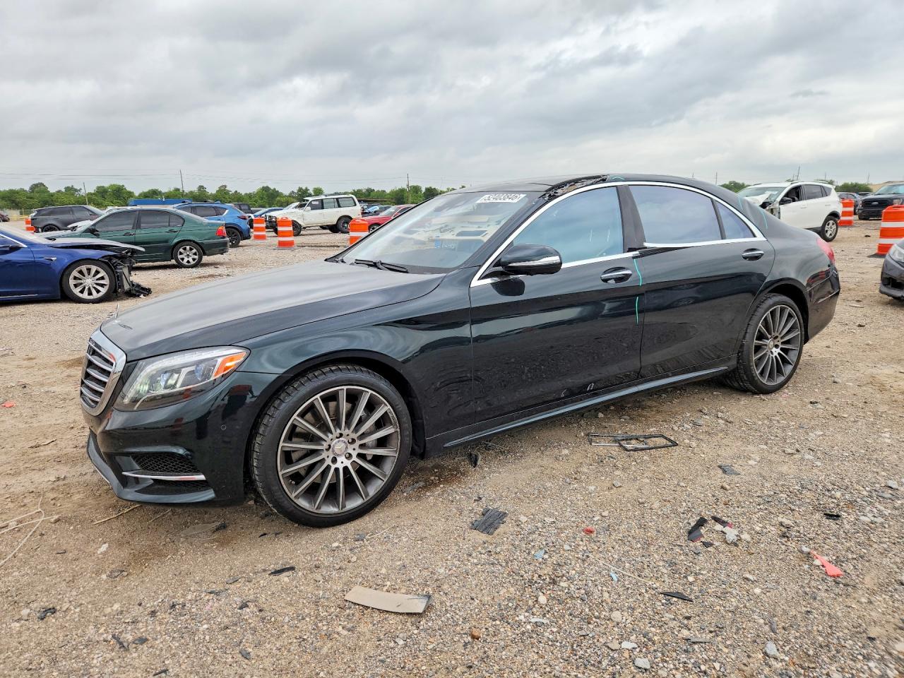 Salvage Mercedes-Benz S-Class Image
