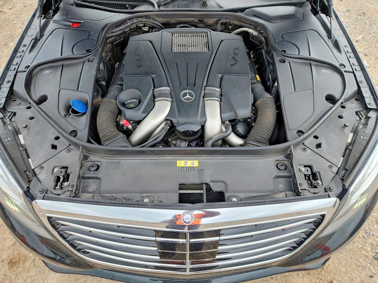 Mercedes-Benz S-Class 550