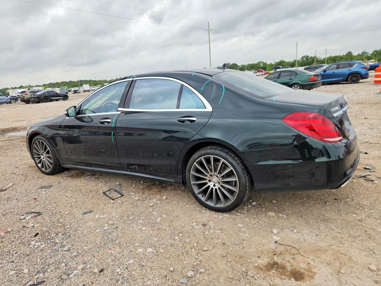 Mercedes-Benz S-Class 550