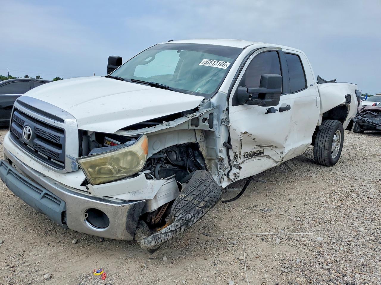 Salvage Toyota Tundra Image