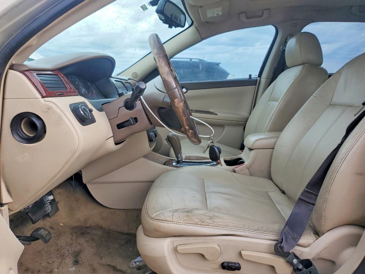 Chevrolet Impala Lt