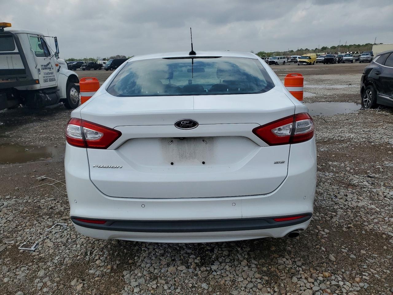 Ford Fusion Se