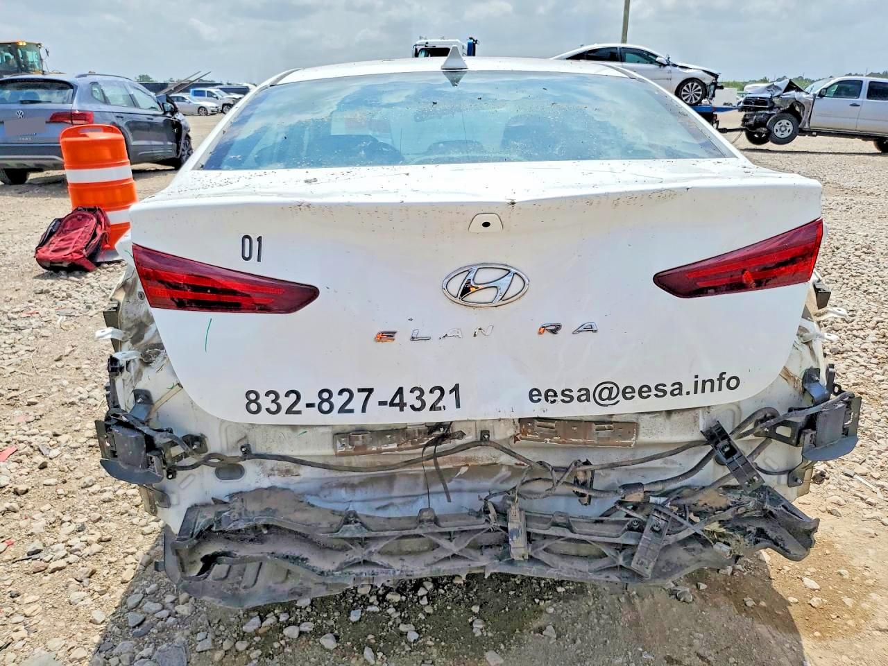 Hyundai ELANTRA Sel