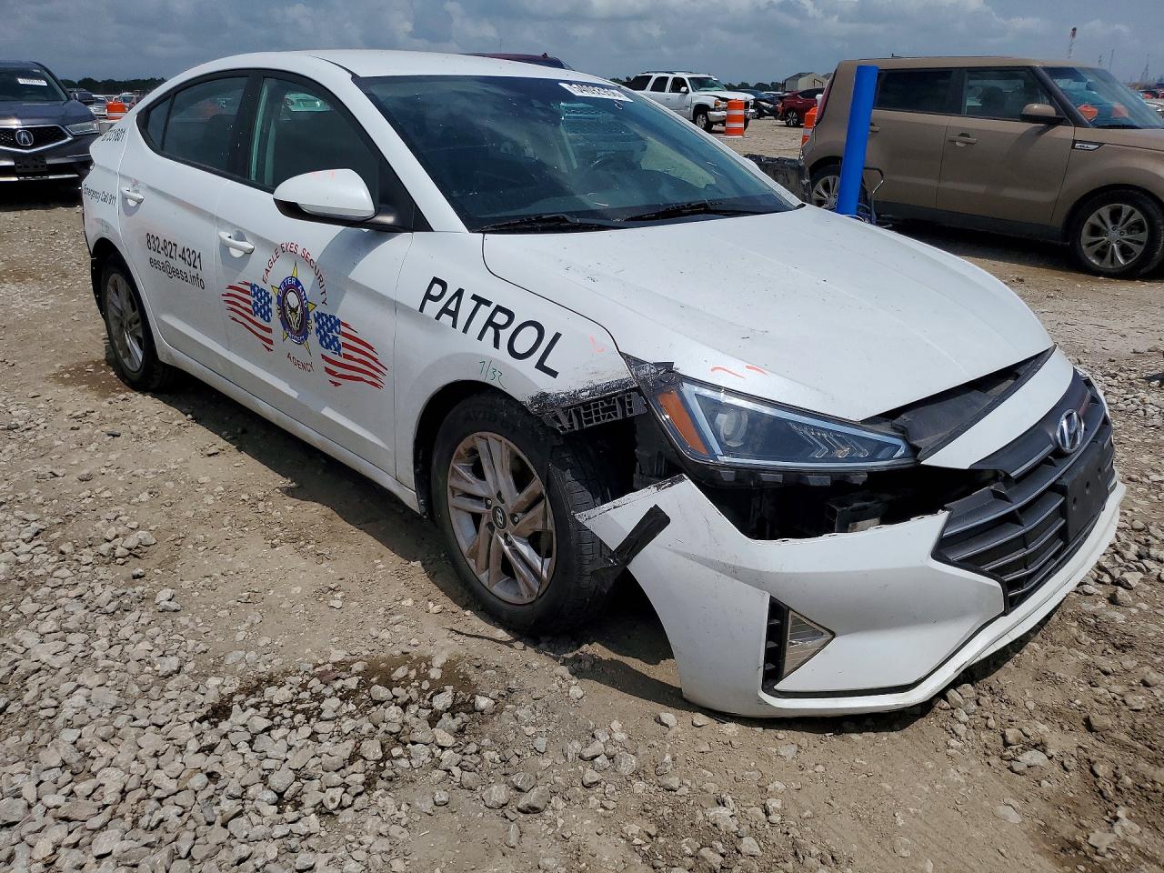 Hyundai ELANTRA Sel