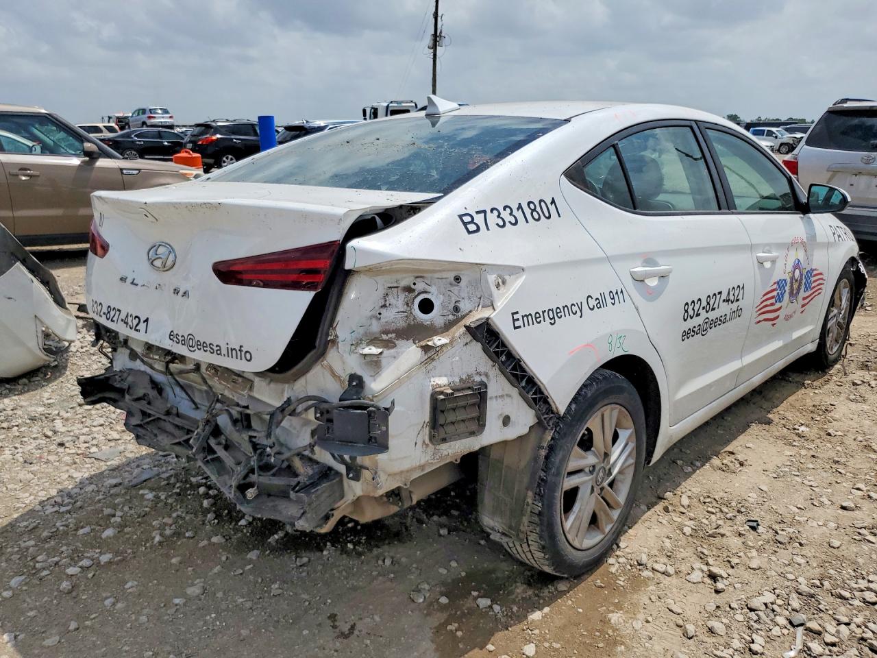 Hyundai ELANTRA Sel