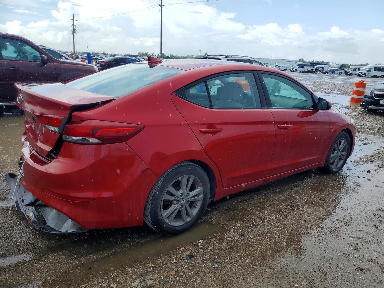 Hyundai ELANTRA Sel