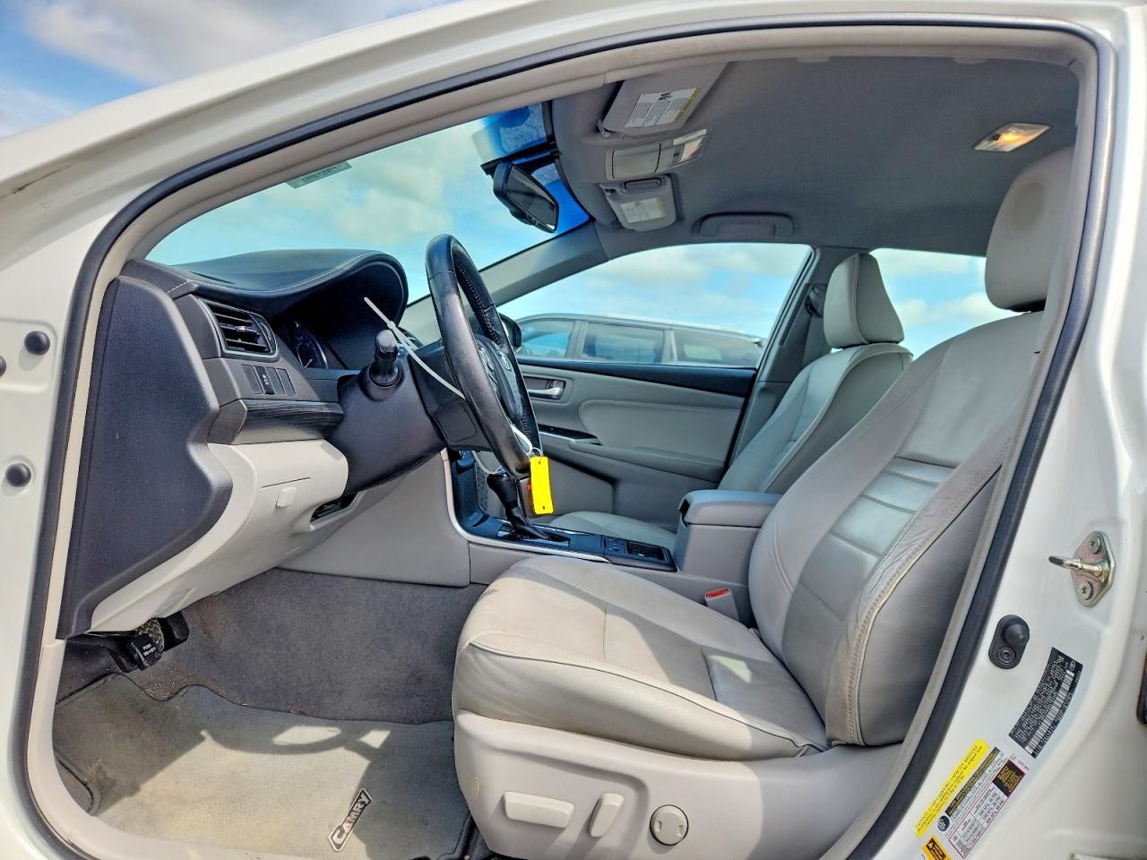 Toyota Camry Xle