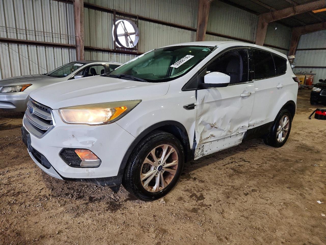 Salvage Ford Escape Image