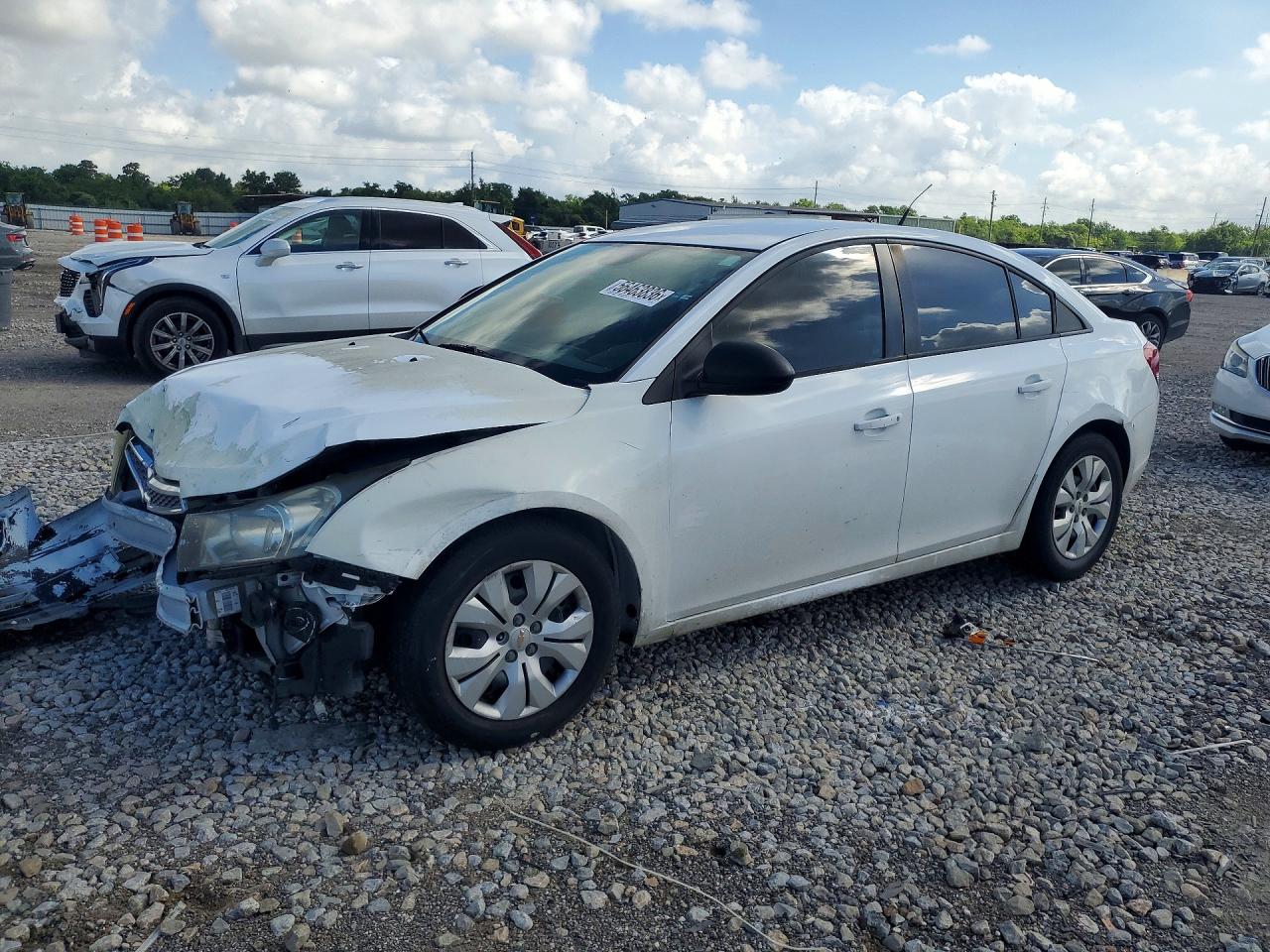 Salvage Chevrolet Cruze Image