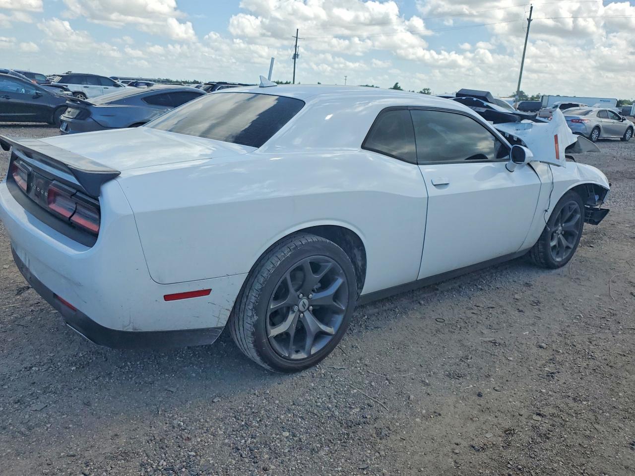 Dodge Challenger Sxt