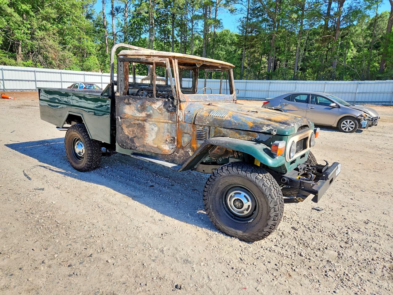 Toyota Land Cruis Fj60