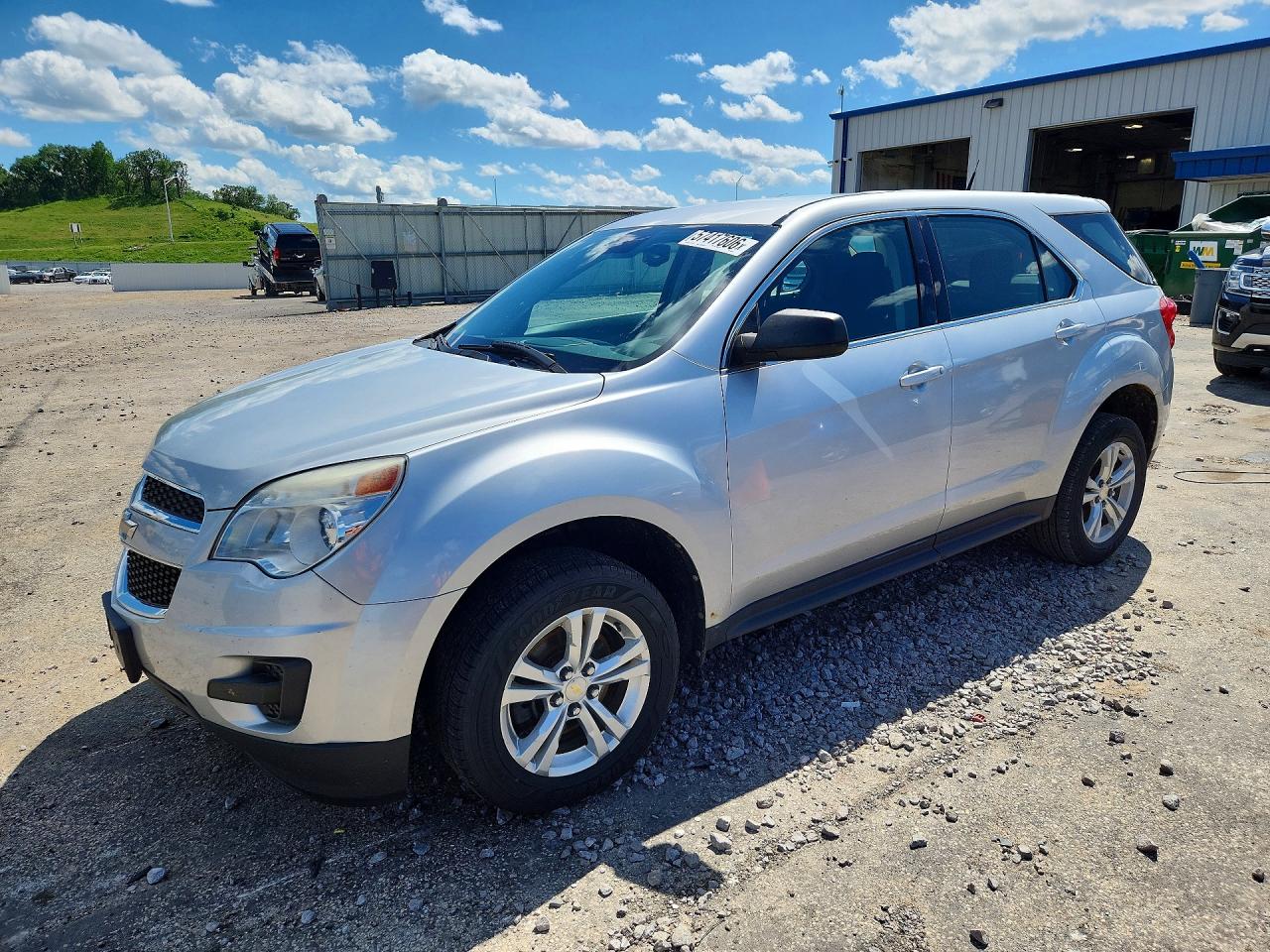 Salvage Chevrolet Equinox Image