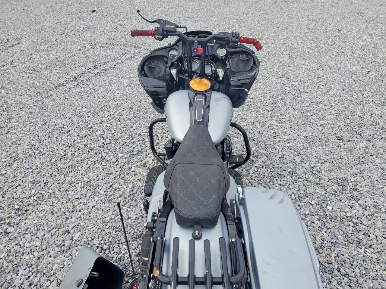 Harley-Davidson Fl