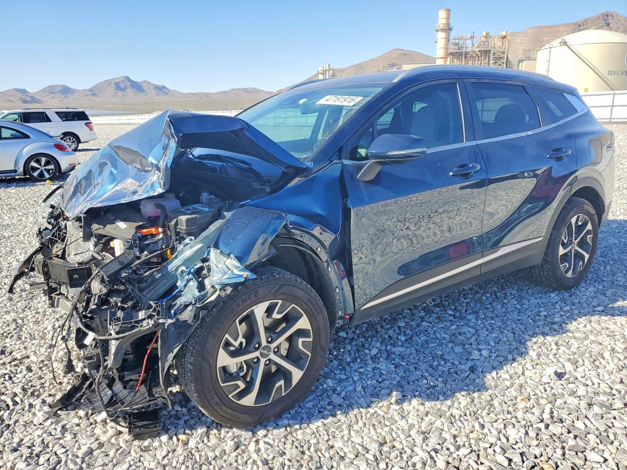 Salvage Kia Sportage Image