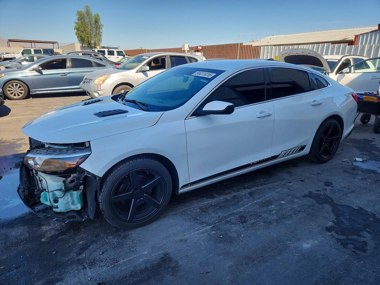 Salvage Chevrolet Malibu Image