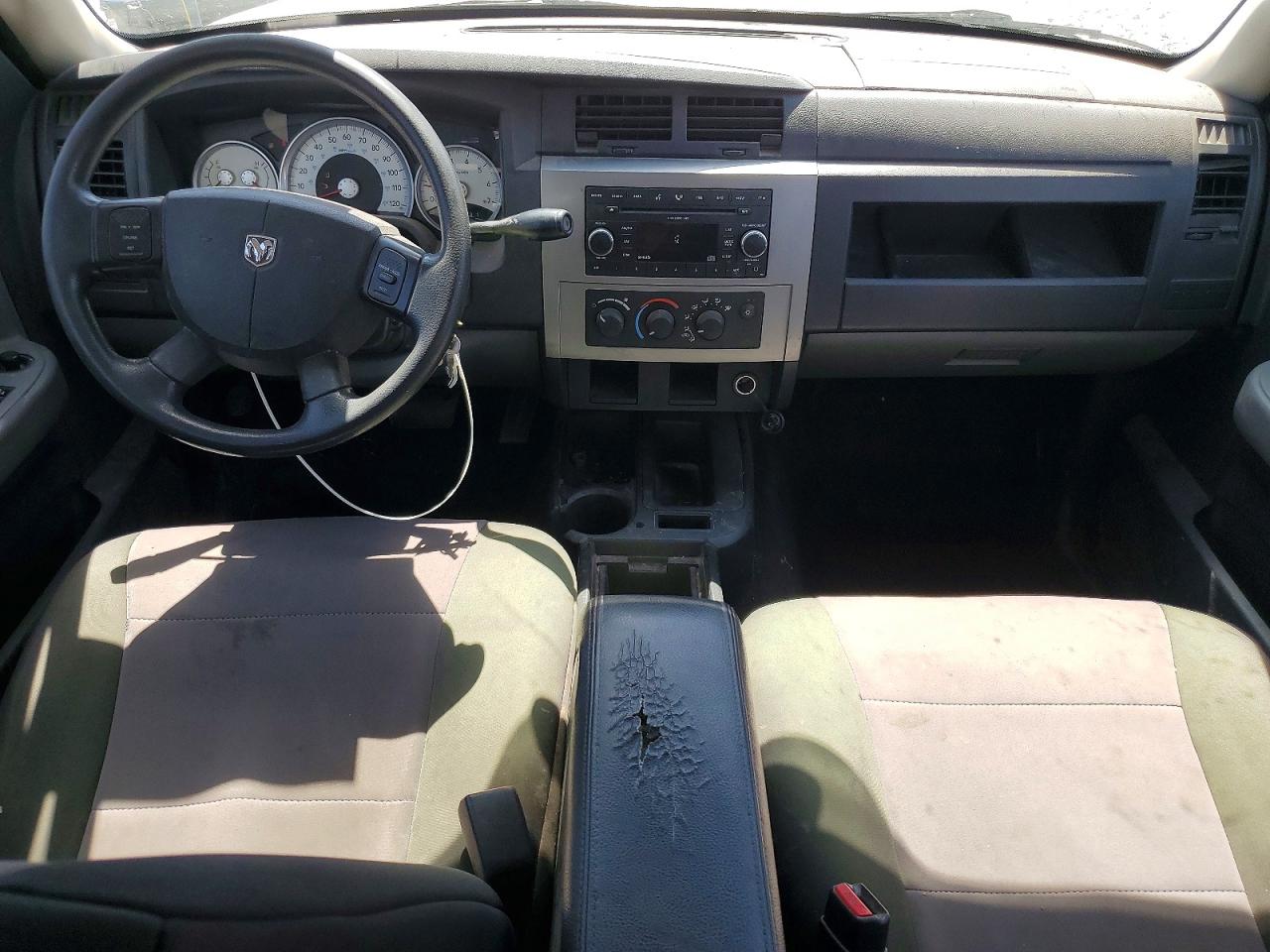 Dodge Dakota Quad Slt