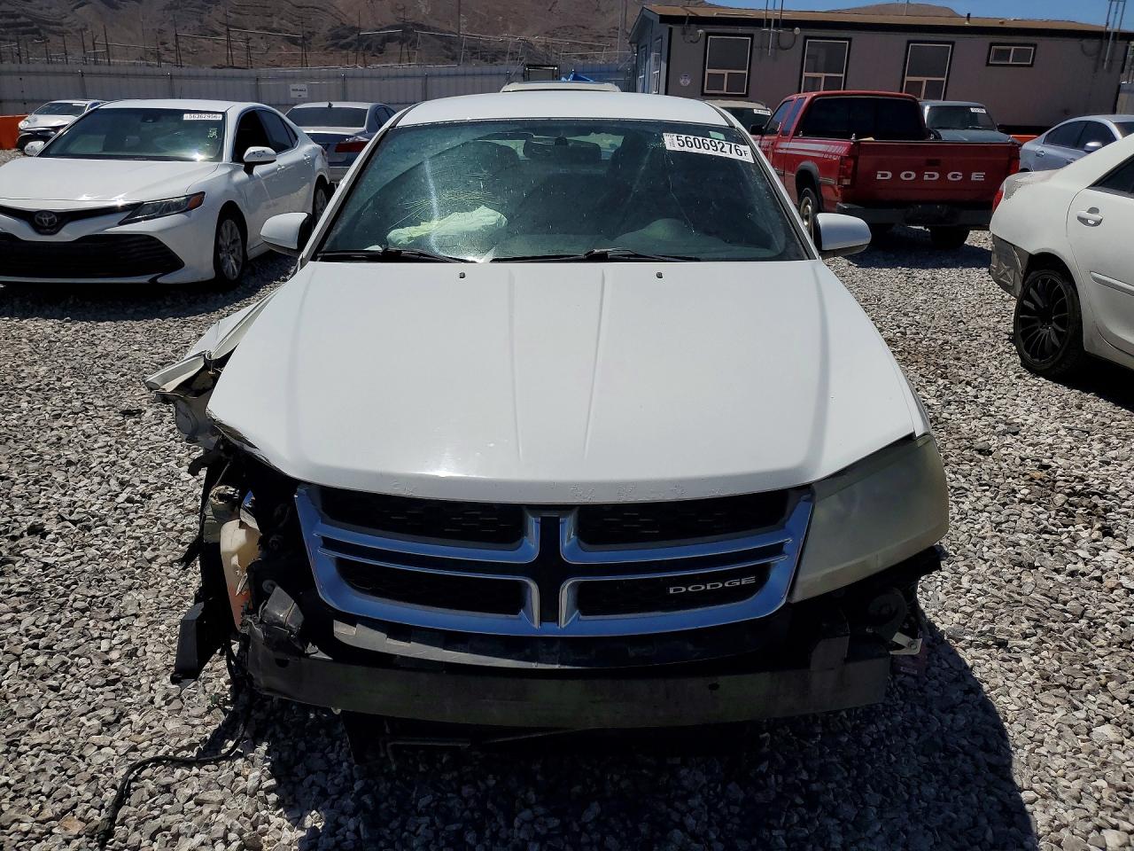Dodge Avenger Lux