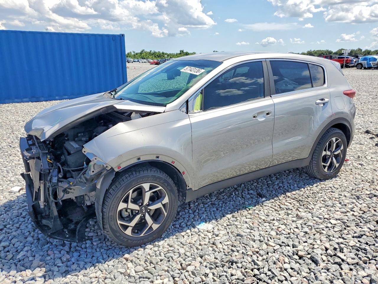 Salvage Kia Sportage Image
