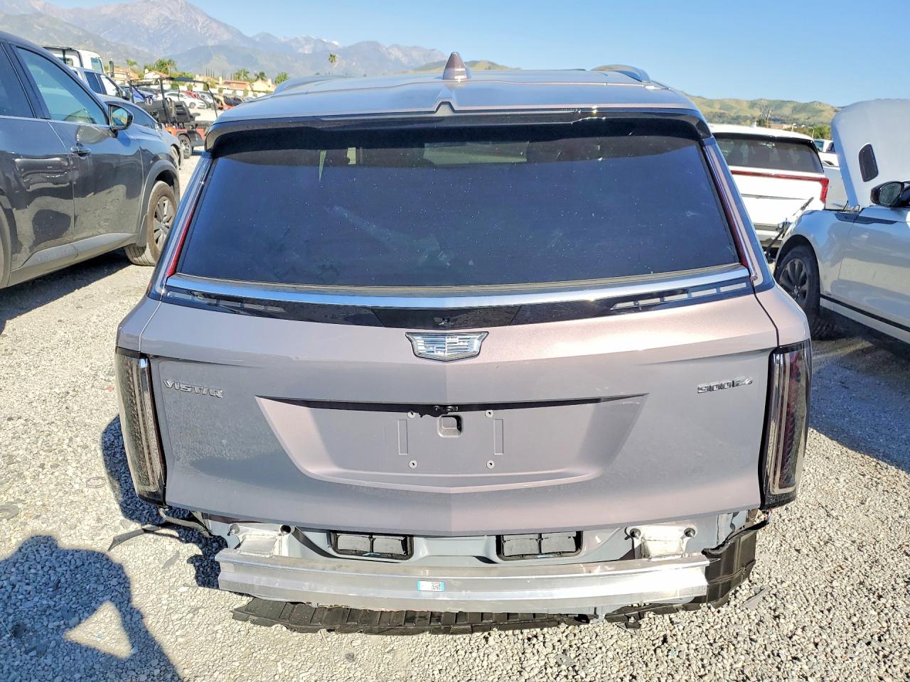 Cadillac Vistiq Lux Luxury