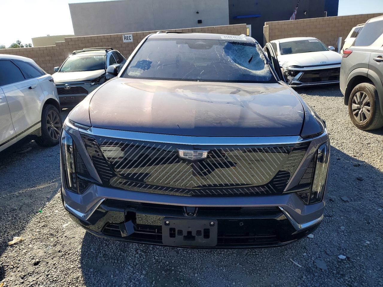 Cadillac Vistiq Lux Luxury