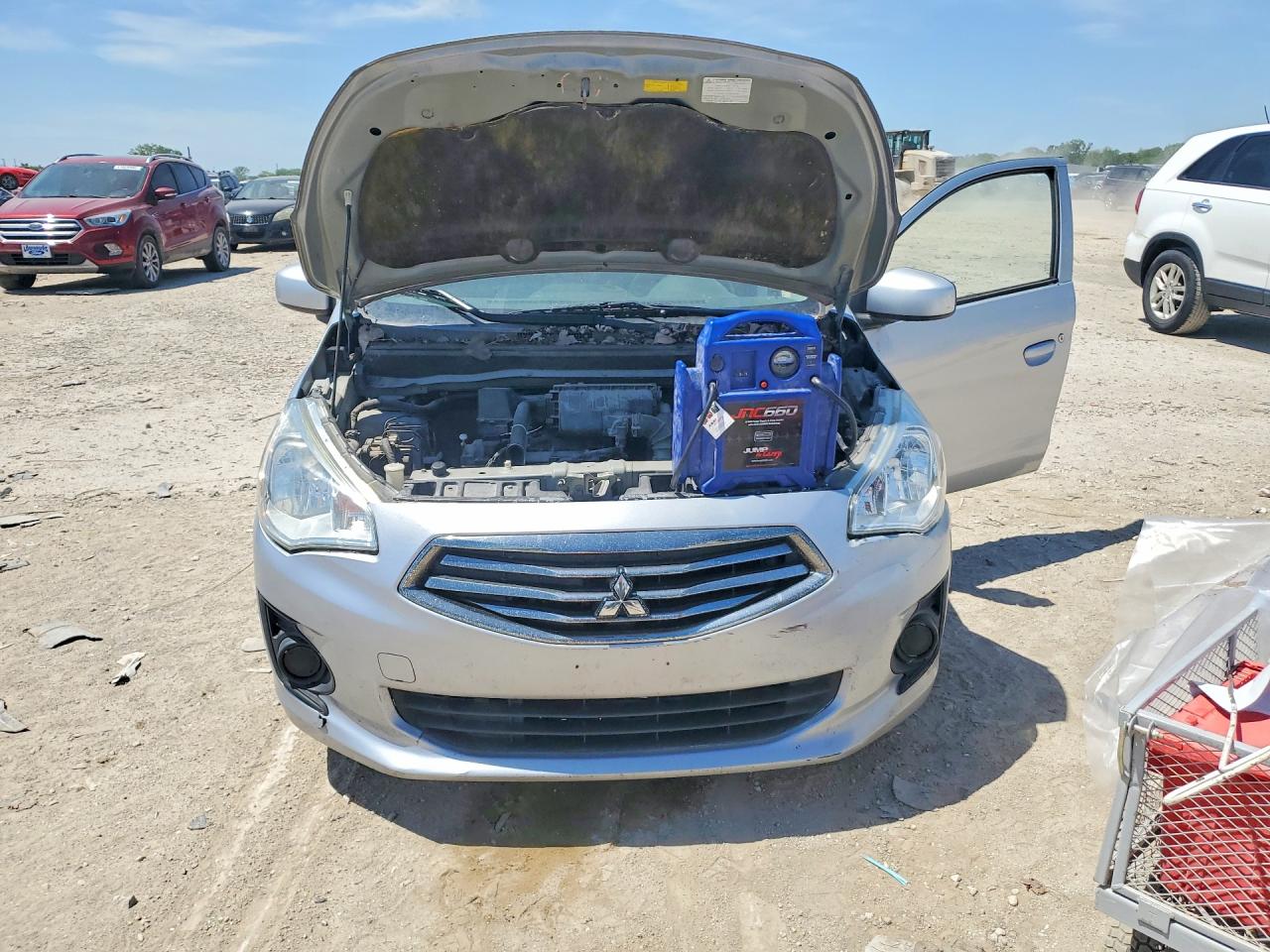 Mitsubishi Mirage G4 Es