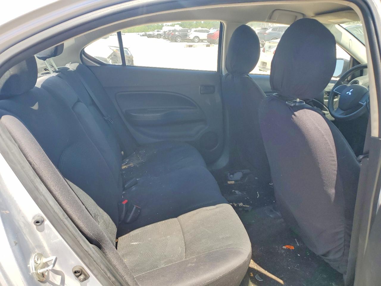 Mitsubishi Mirage G4 Es
