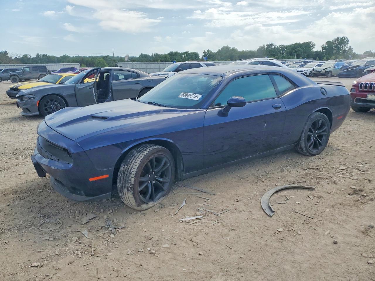Salvage Dodge Challenger Image
