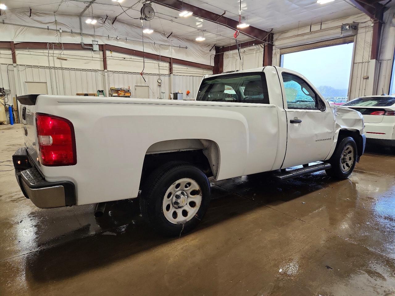 Chevrolet Silverado C1500