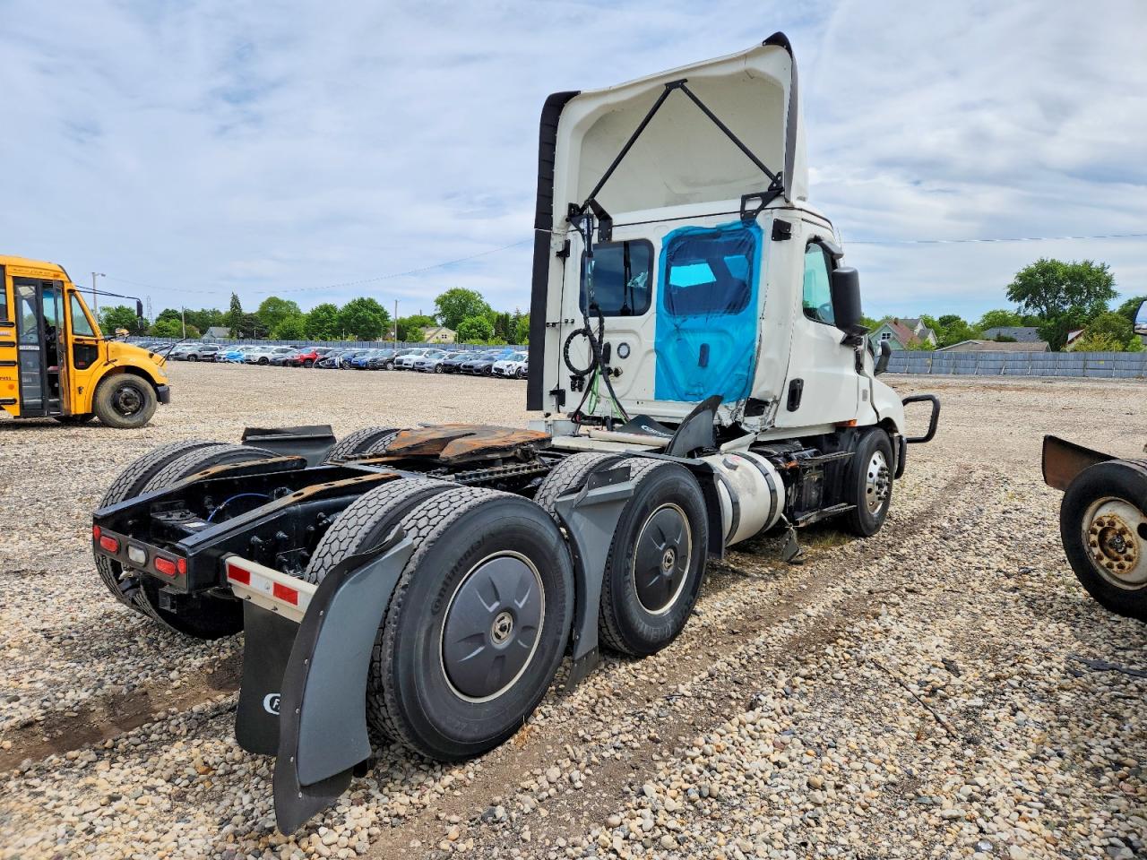 Freightliner Cascadia 126
