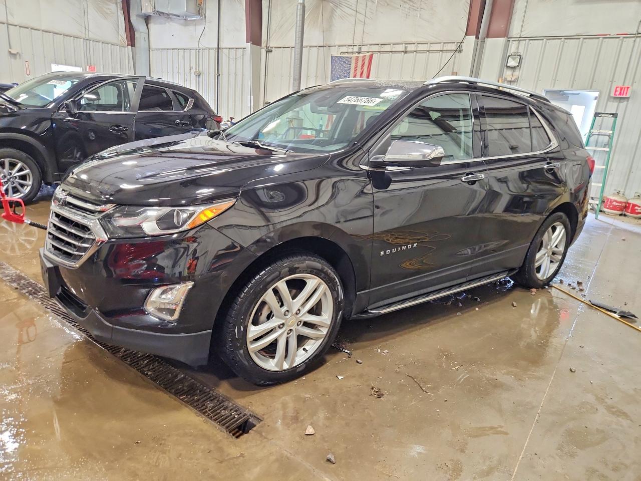 Salvage Chevrolet Equinox Image