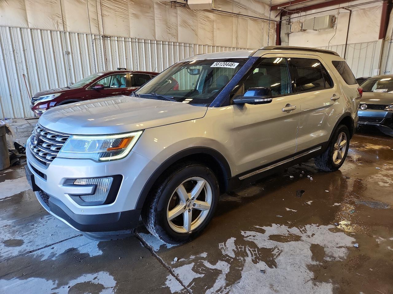 Salvage Ford Explorer Image