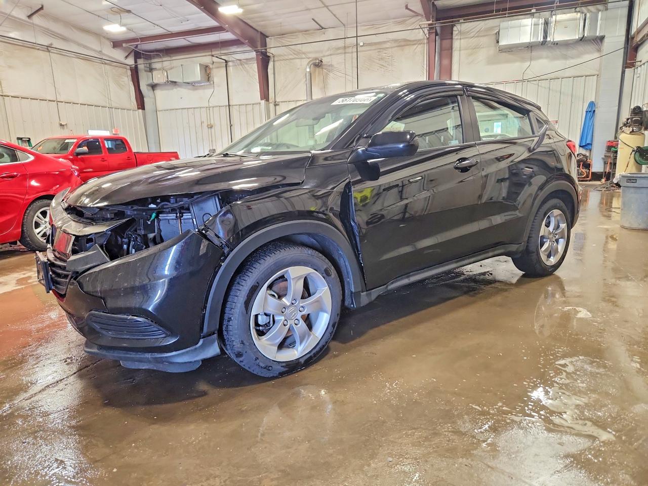 Salvage Honda HR-V Image