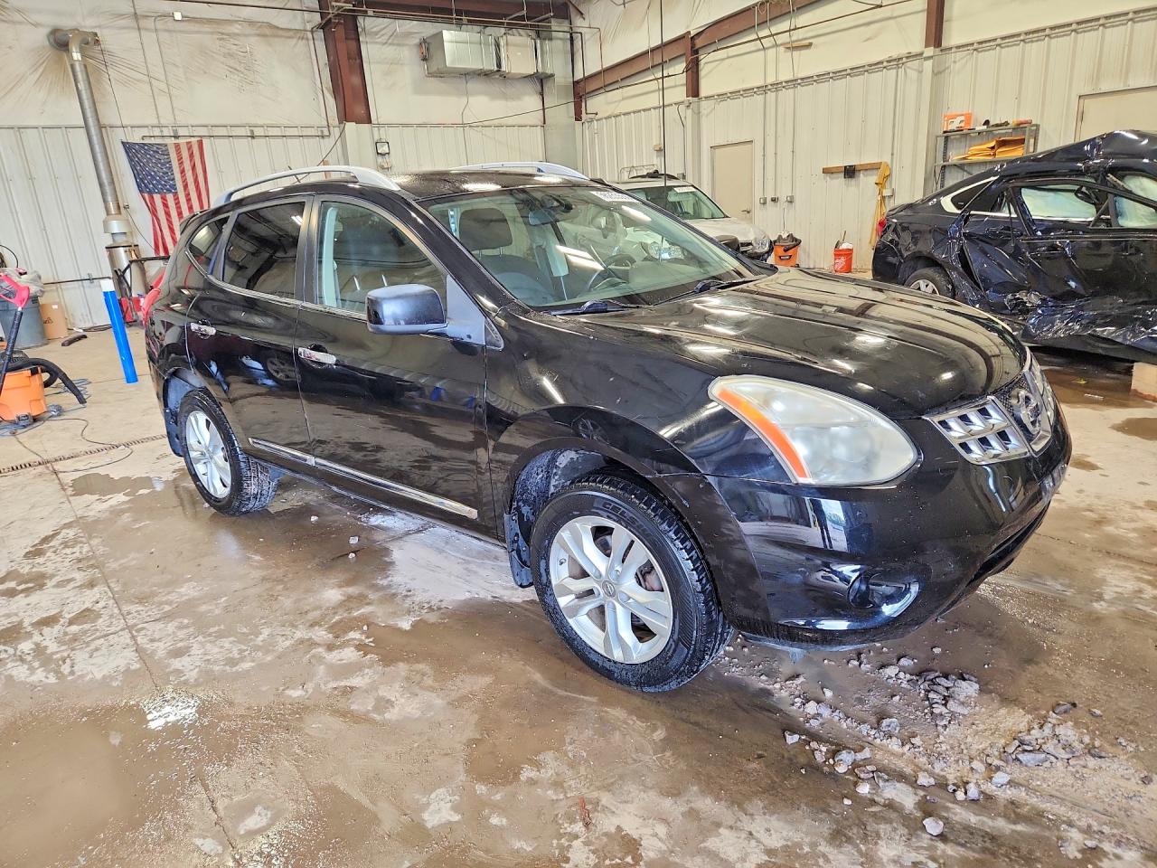 Nissan Rogue S