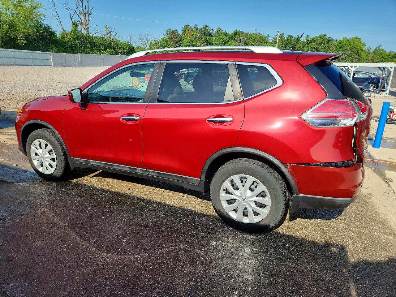 Nissan Rogue S