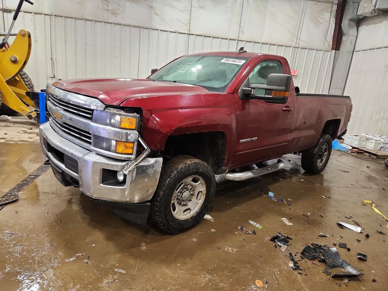Salvage Chevrolet Silverado Image