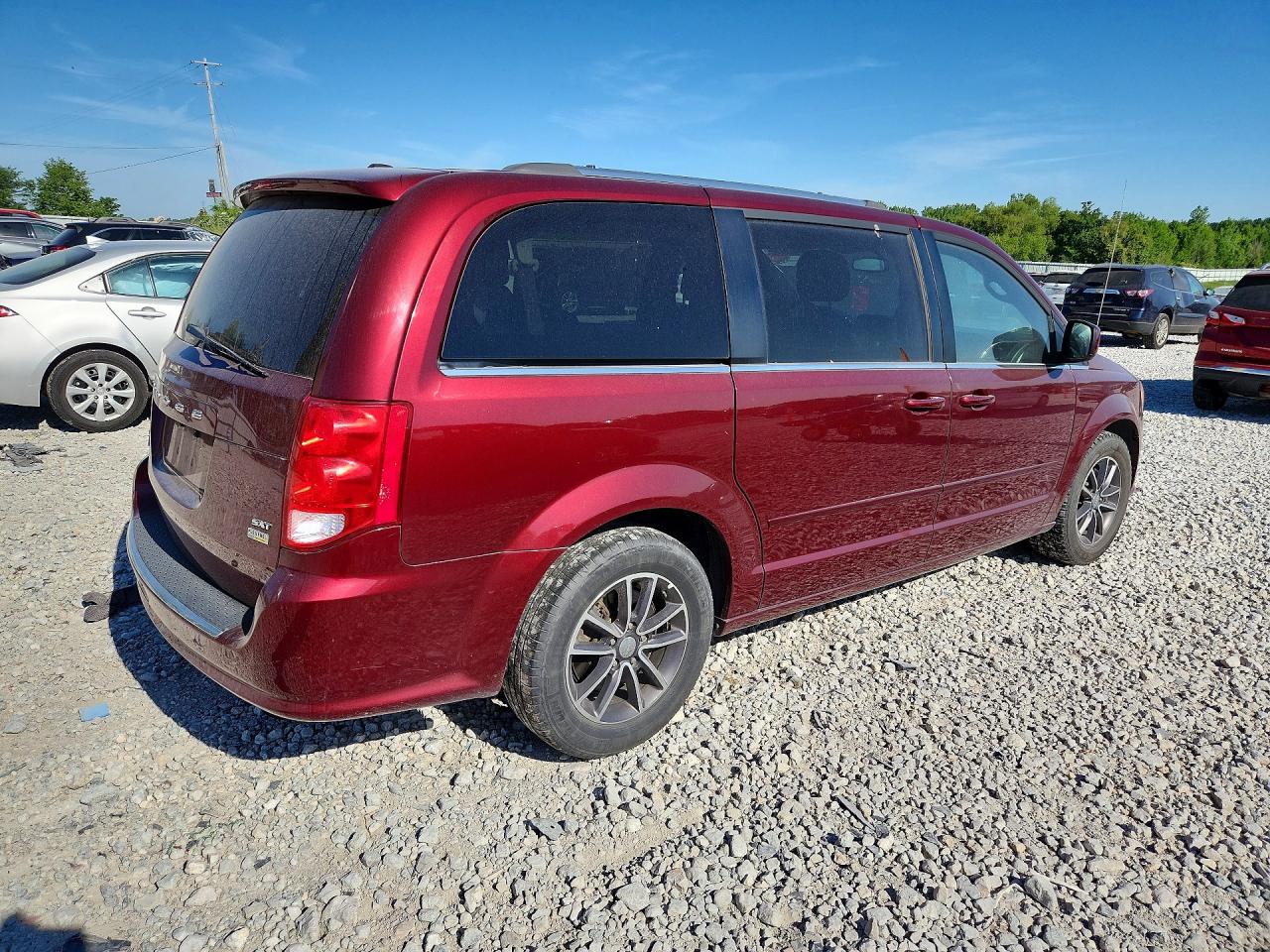 Dodge Caravan Sxt