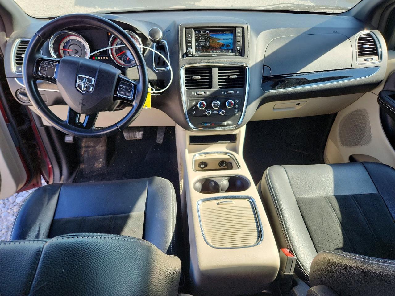 Dodge Caravan Sxt