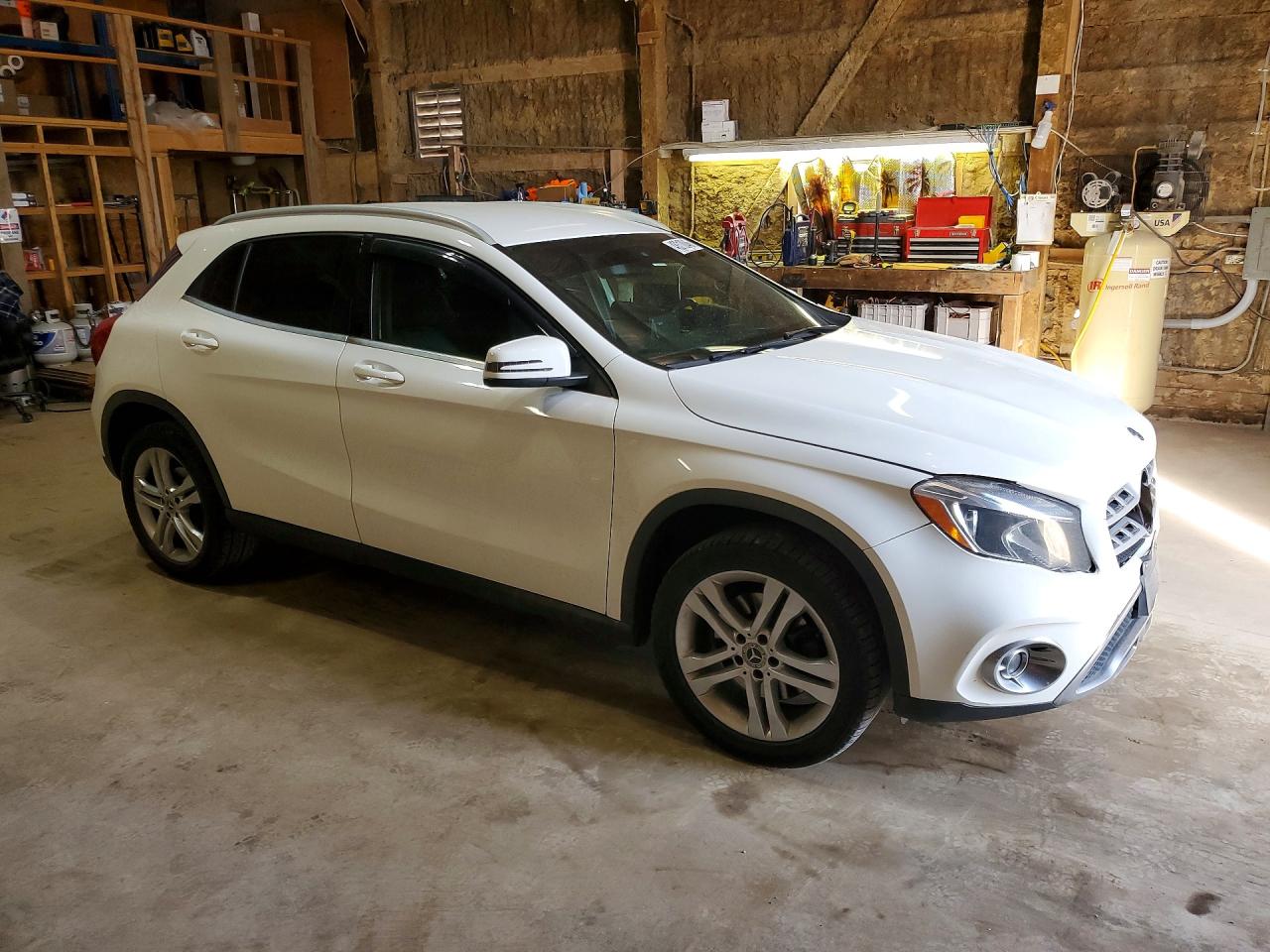 Mercedes-Benz GLA 250 4matic