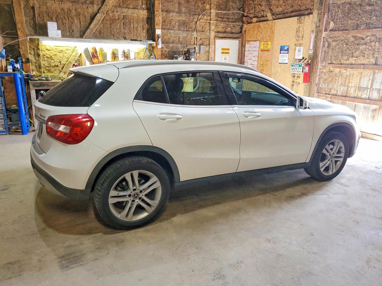 Mercedes-Benz GLA 250 4matic