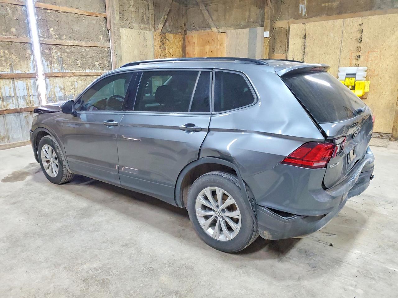 Volkswagen Tiguan S