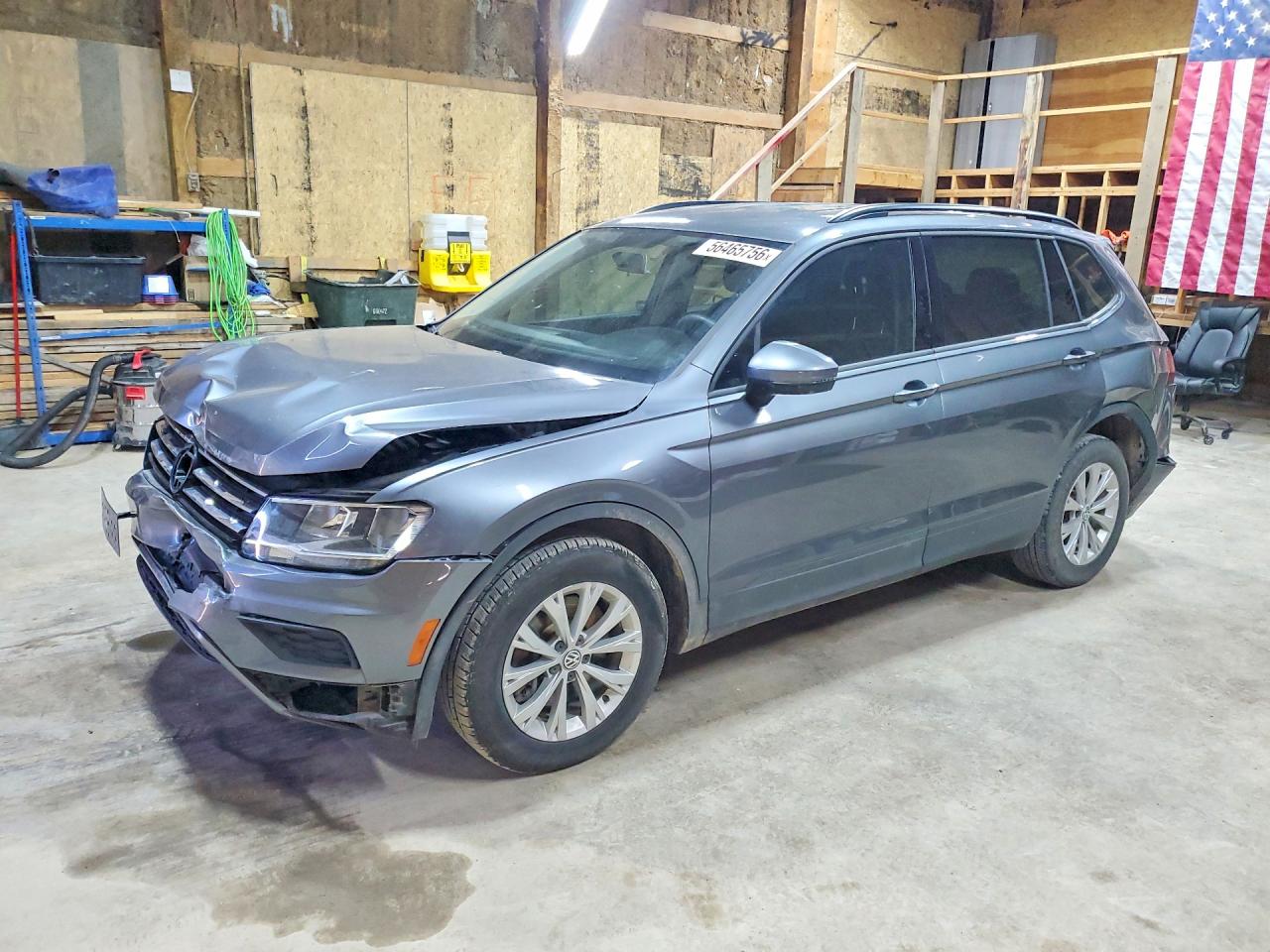 Salvage Volkswagen Tiguan Image