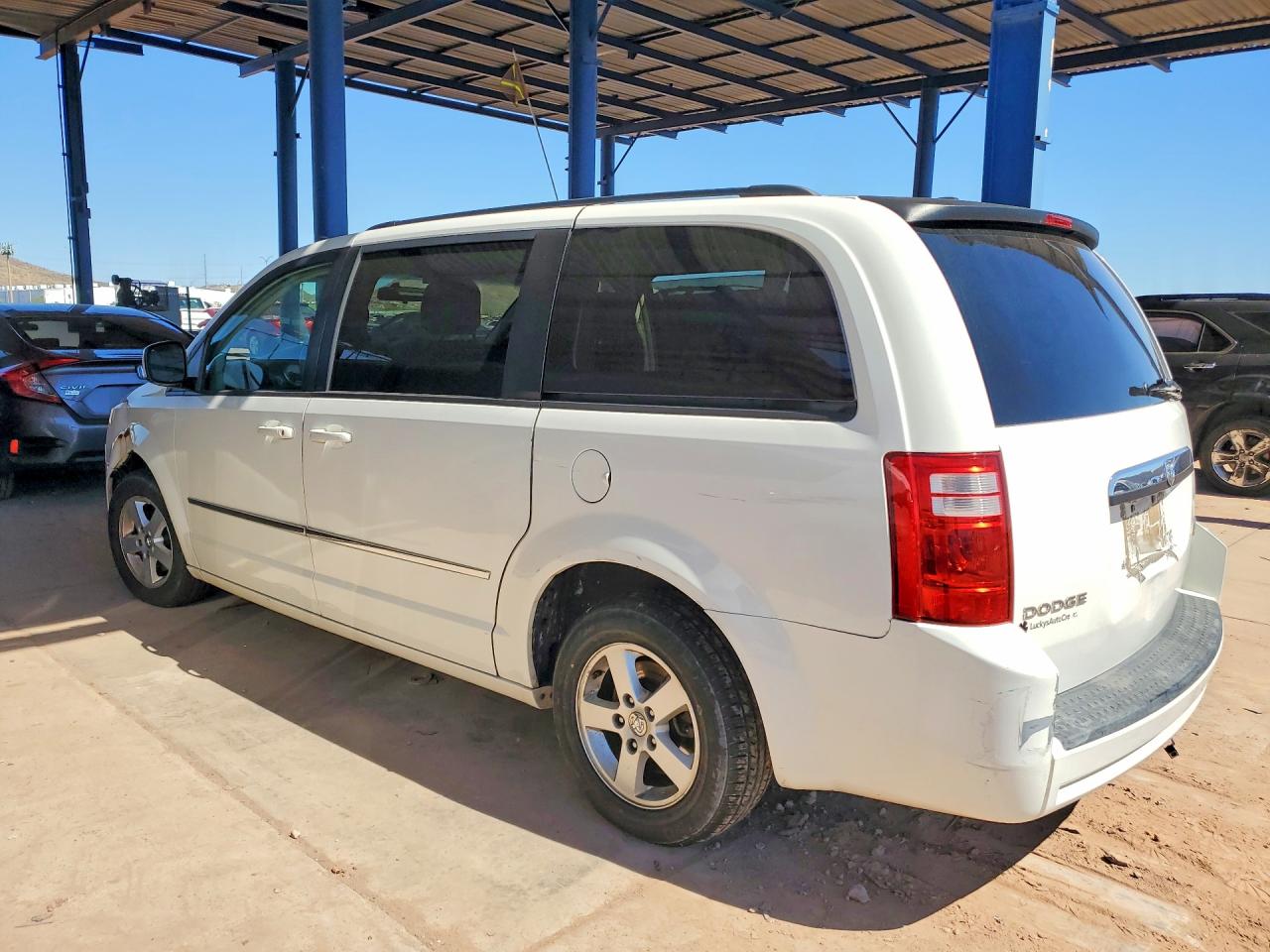 Dodge Caravan Sxt
