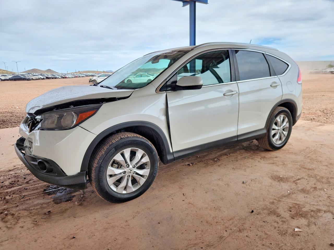 Salvage Honda Crv Image