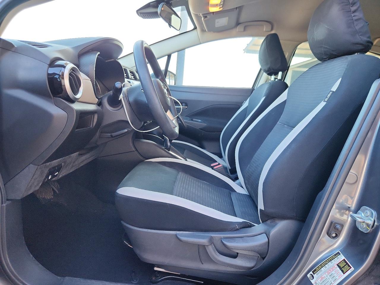 Nissan Versa Sv